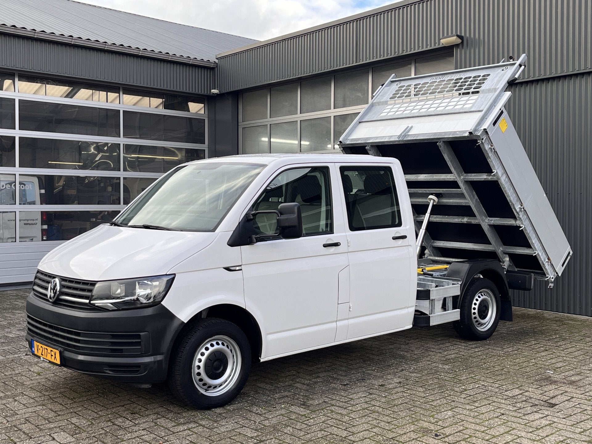 Volkswagen Transporter 2.0 TDI L2H1 DC Kipper open laadbak A, Auto's, 15 km/l, Gebruikt, 4 cilinders, Volkswagen