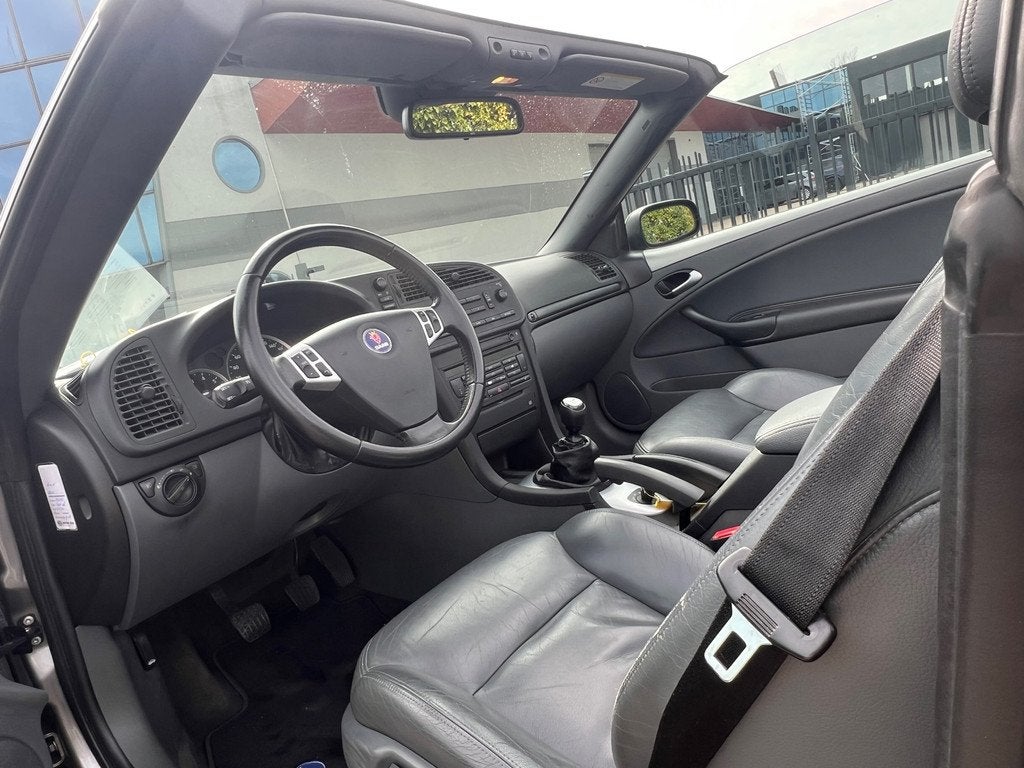 Saab 9-3 Cabrio 1.8t Linear | Parchment Silver metallic | Le, Auto's, Saab, Voorwielaandrijving, 1998 cc, Gebruikt, 4 cilinders