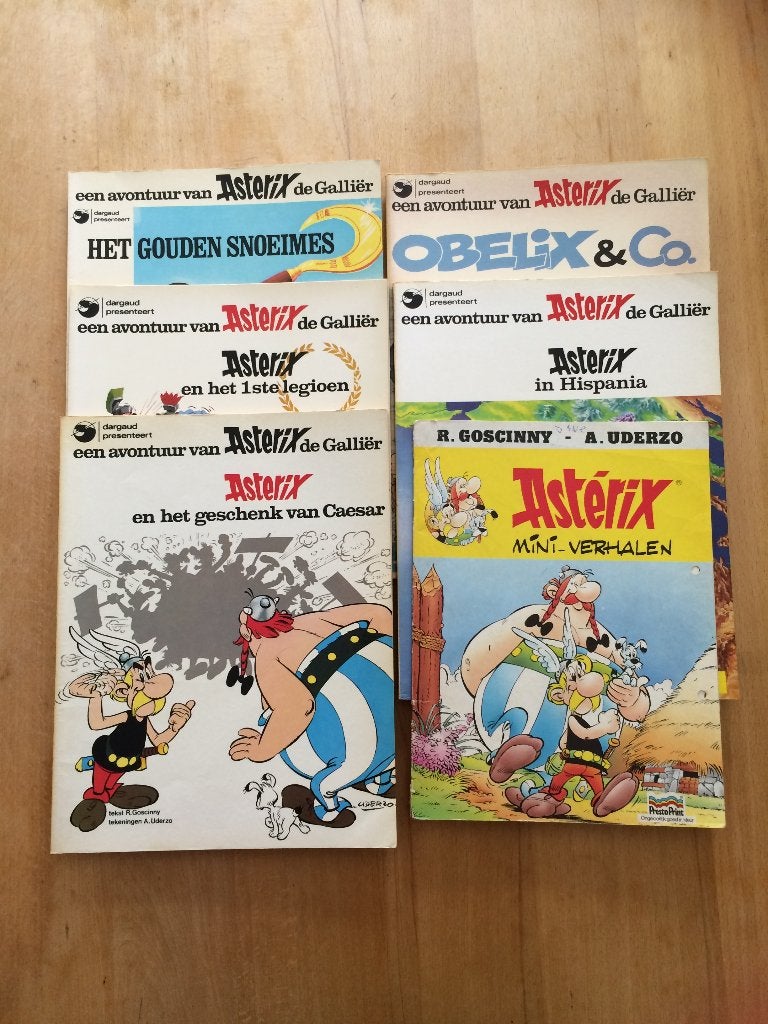 6x Asterix de Galliër, Gelezen, Rene Goscinny, Ophalen of Verzenden, Meerdere stripboeken
