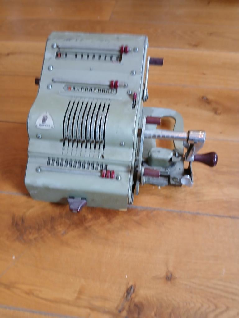 Vintage Brunsviga mechanische rekenmachine, Antiek en Kunst, Ophalen