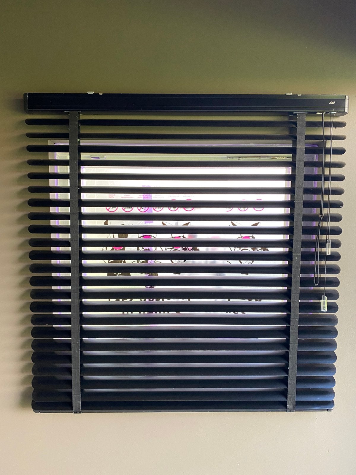 Zwarte aluminium Luxaflex jaloezieen, Ophalen, 200 cm of meer, Zwart, Zo goed als nieuw