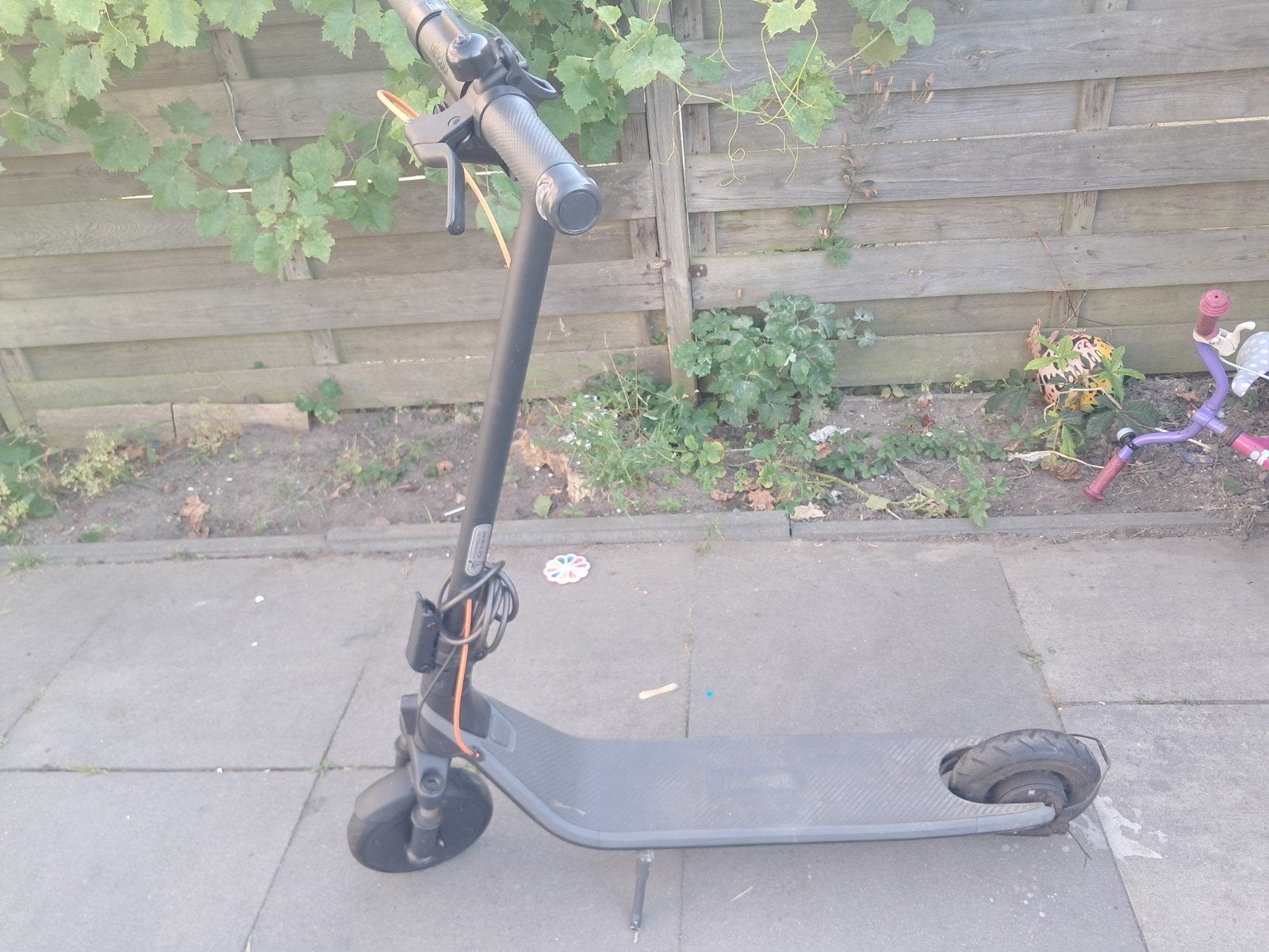 Ninebot E2 Plus elektrische step (KAPOT), Fietsen en Brommers, Steps, Ophalen, Gebruikt, Elektrische step (E-scooter), Ninebot