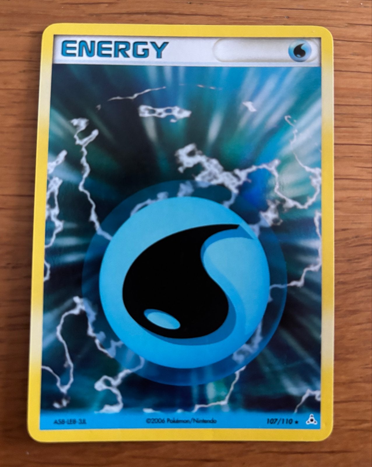Pokémon Water Energy Kaart 107/110 Holo Reverse Foil, Ophalen, Zo goed als nieuw, Losse kaart, Foil