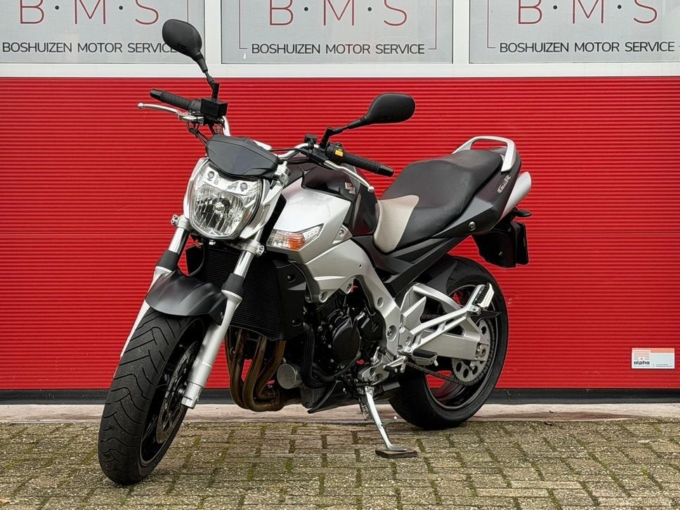 SUZUKI GSR 600 (bj 2007), SUZUKI, 4 cilinders, Motorrijbewijs A, Bedrijf