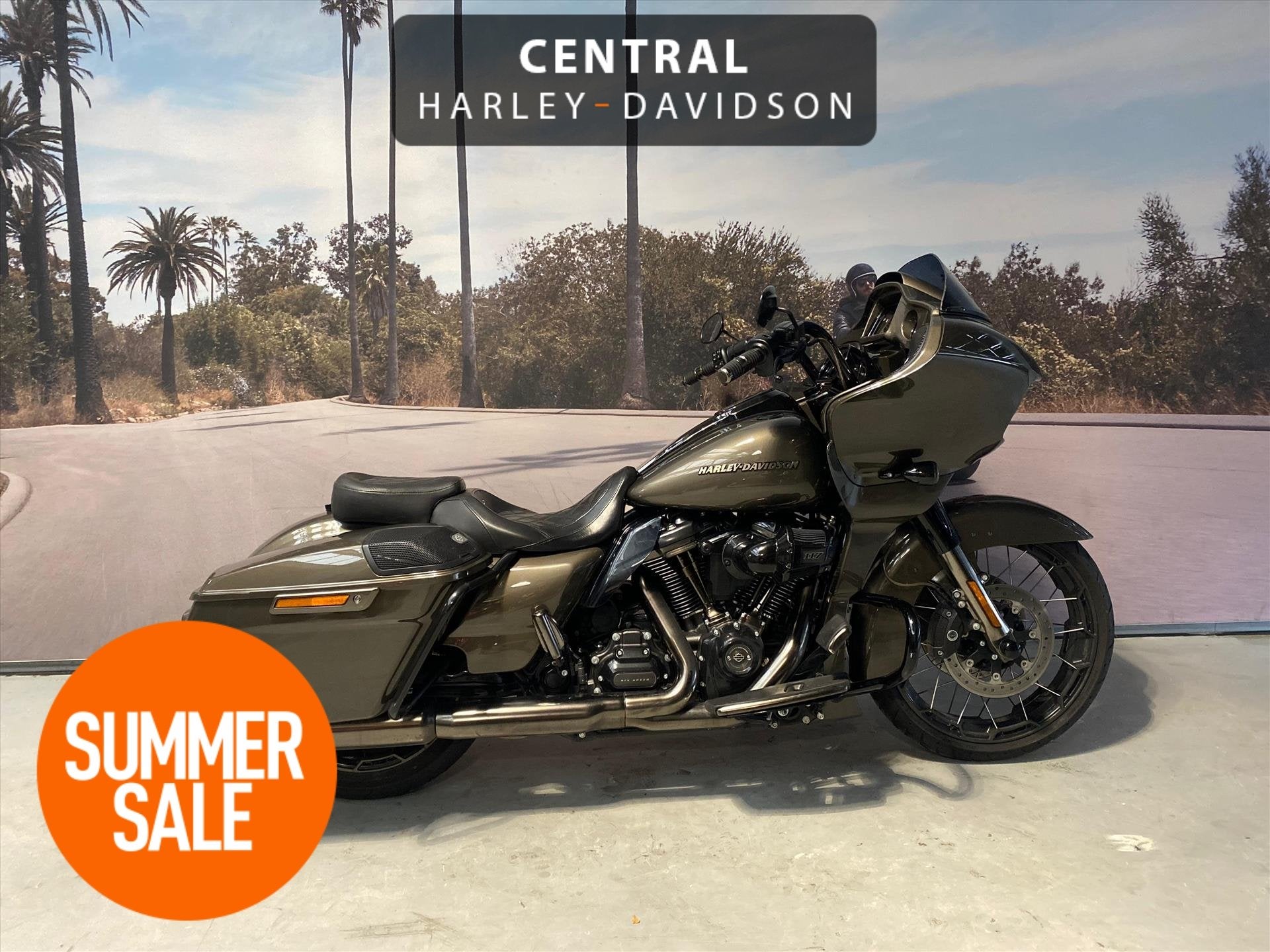 Harley-Davidson Road Glide 1923 CVO 77KW, Meer dan 35 kW, Overig, 1923 cc, Handgeschakeld