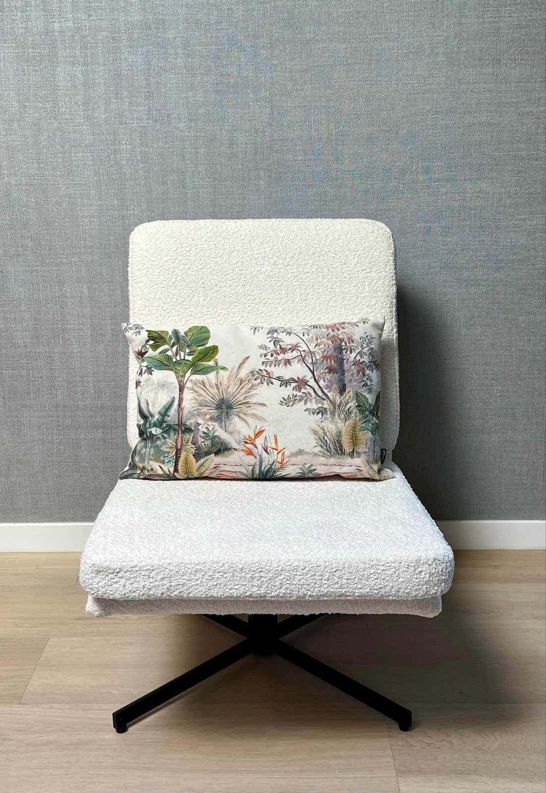 Moderne witte teddy fauteuil met draaivoet, Ophalen, Wit, Zo goed als nieuw, Eén