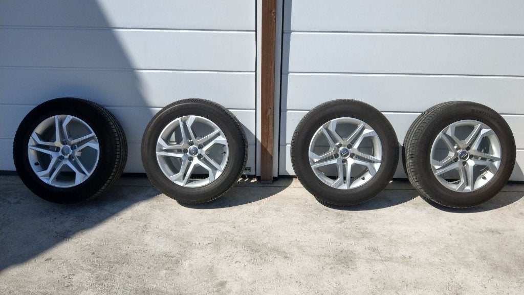 Set gave 18" LM Audi Q5 met Michelin zomerbanden 235/60R18, Ophalen, 18 inch, 235 mm, Band(en)