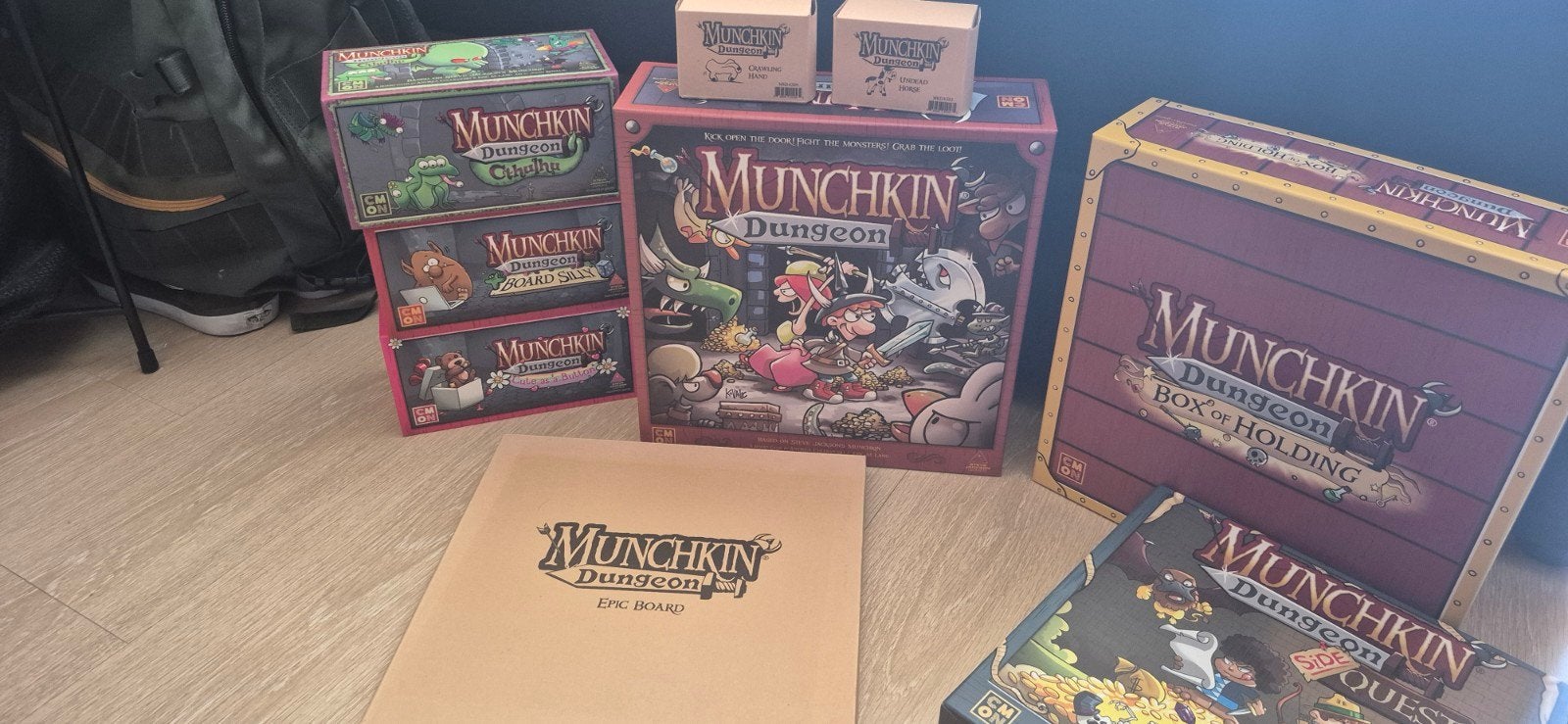 Munchkin Dungeon Kickstarter Collectie, Vijf spelers of meer, Ophalen of Verzenden, Zo goed als nieuw, CMON