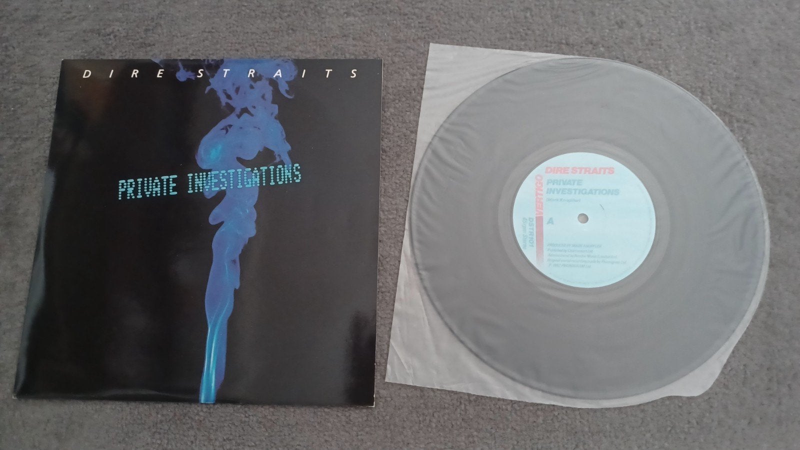 Dire Straits. Vinyl single 10 inch Private Investigations., Ophalen of Verzenden, Zo goed als nieuw, Pop