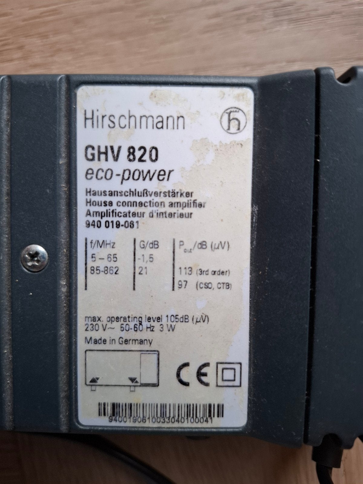 Hirschmann GHV 820 eco-power Huis aansluitversterker, Ophalen of Verzenden, Gebruikt, Minder dan 2 meter, Overige kabels