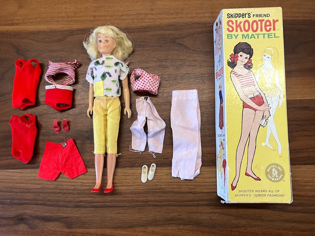 Vintage Skooter pop van Mattel in originele doos., Ophalen of Verzenden, Gebruikt, Pop
