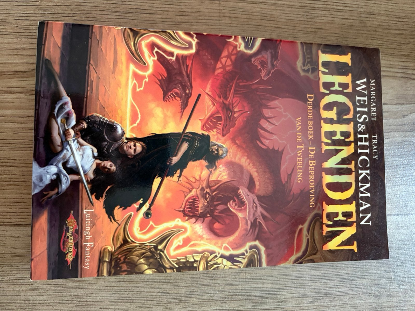 Margeret Weis - De beproeving van de tweeling, Boeken, Fantasy, Zo goed als nieuw, Ophalen of Verzenden