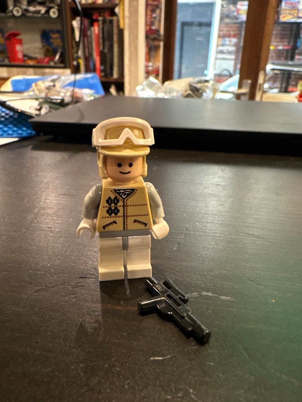 Lego Star Wars Rebel Trooper Hoth Minifiguur met Blaster, Ophalen of Verzenden, Gebruikt, Overige merken