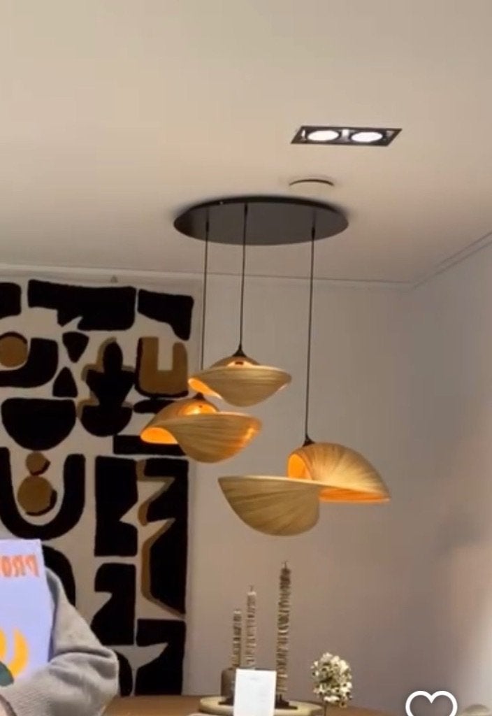 Prachtige design hanglamp met organische houten kappen, Ophalen, Nieuw, Hout