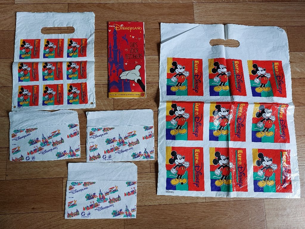 Vintage Euro Disney folder, tasjes, servetten 1992, Ophalen of Verzenden, Mickey Mouse, Gebruikt, Overige typen