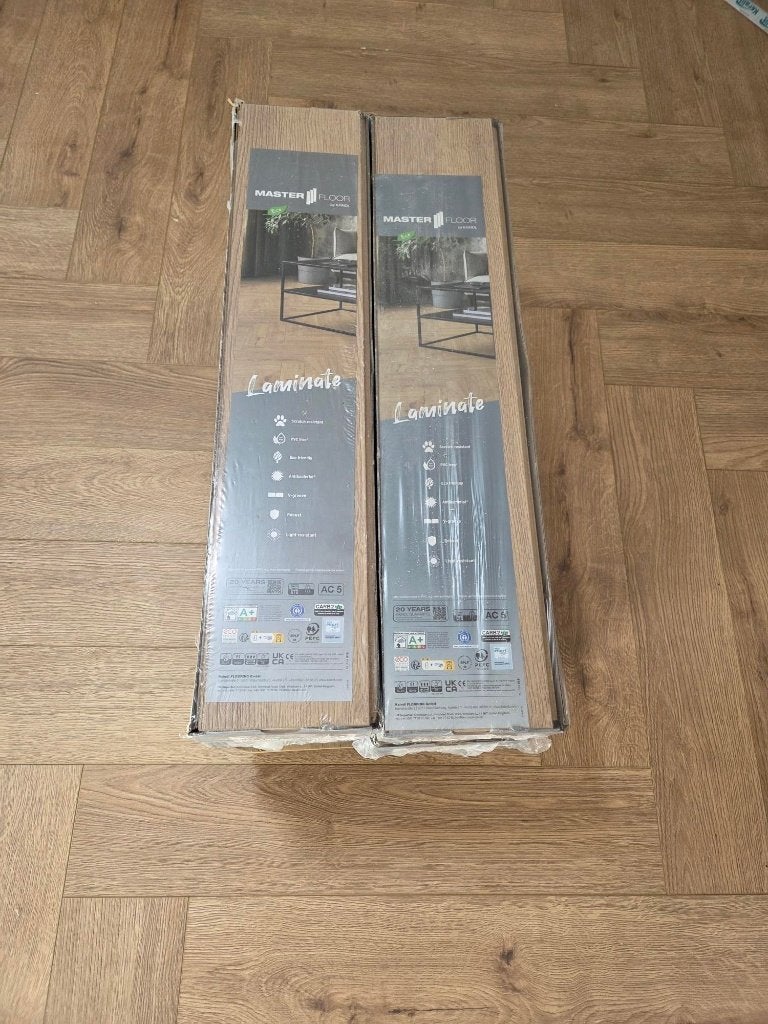 Laminaat Edinburgh Oak Nieuw in verpakking Visgraat, Ophalen, 50 tot 150 cm, Nieuw, Minder dan 5 m²