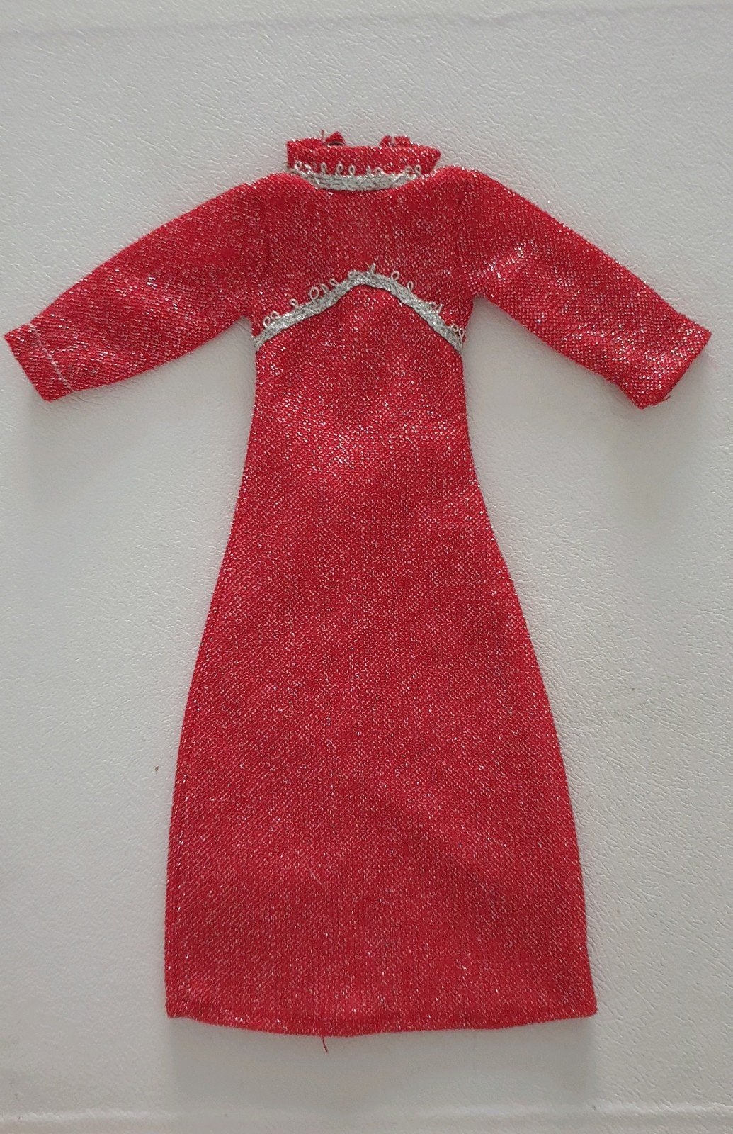 Barbie Fleur mooie jurk rood met zilver, Ophalen of Verzenden, Kleertjes