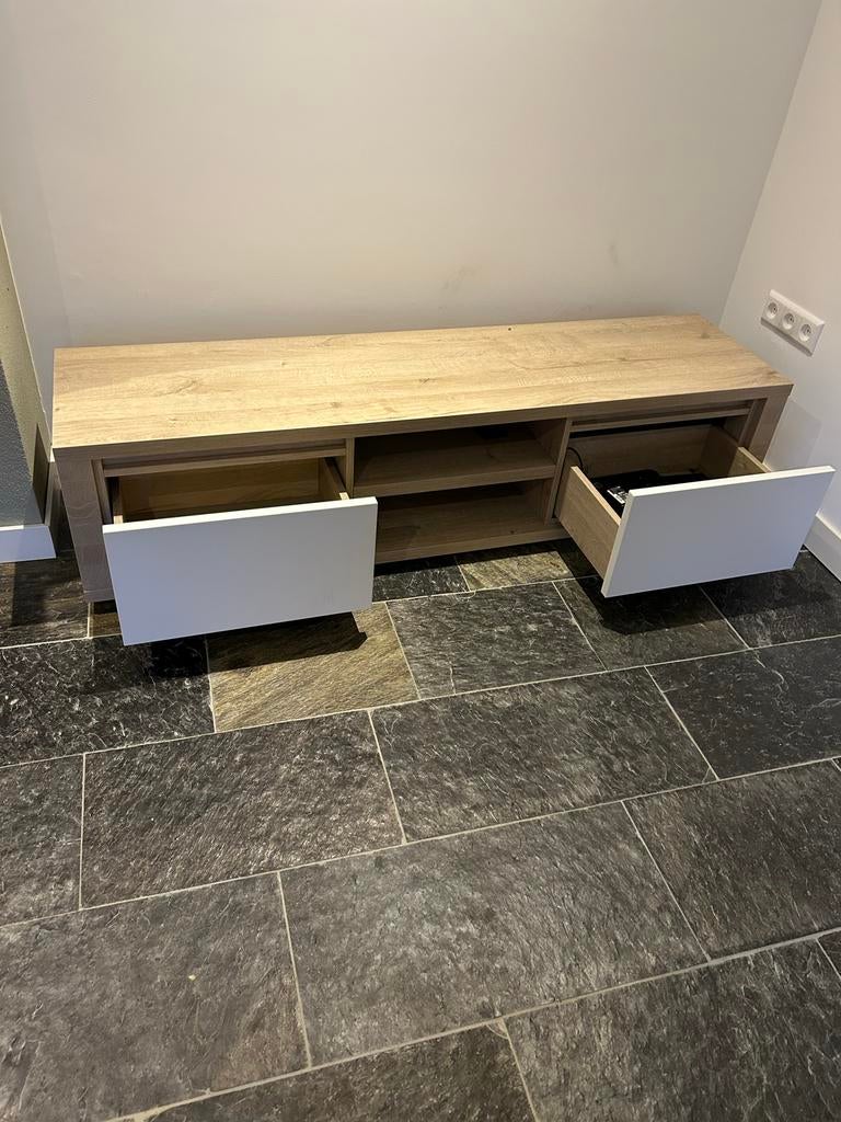 Moderne TV-kast met opbergruimte - Hout en wit, Huis en Inrichting, Ophalen, 150 tot 200 cm, Nieuw, Minder dan 100 cm