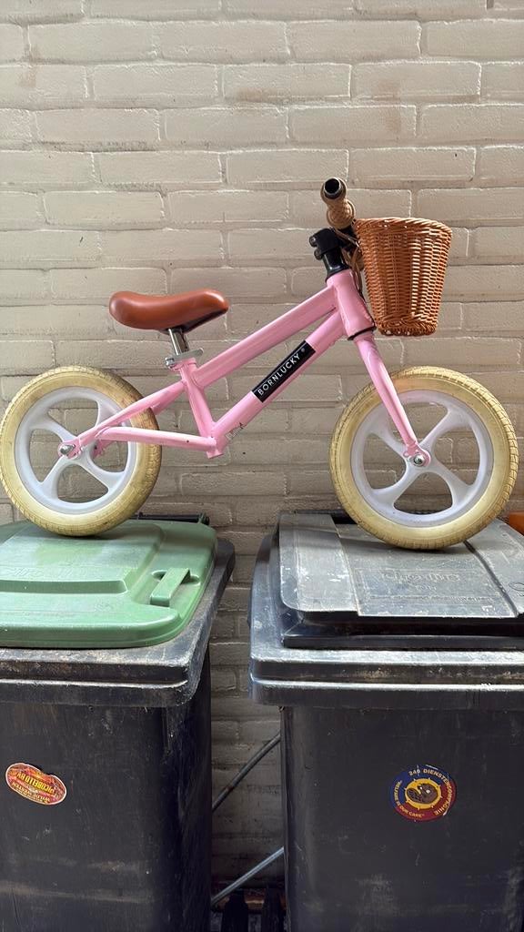 Roze loopfiets, Fietsen en Brommers, Fietsen | Kinderfietsjes, Ophalen, Gebruikt, Minder dan 16 inch