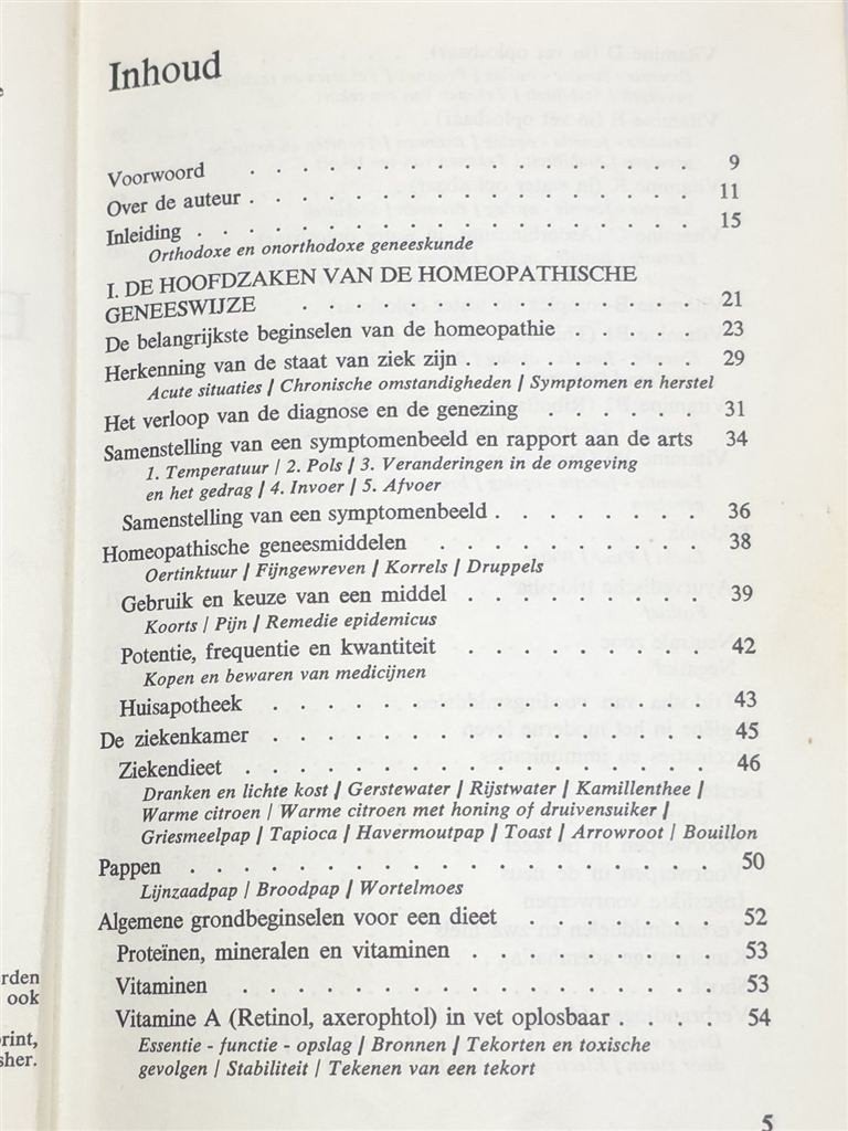 Homeopathie en Natuurlijke Geneeskunde — Oost en West 1978, Ophalen of Verzenden, Gelezen, Overige onderwerpen, Achtergrond en Informatie