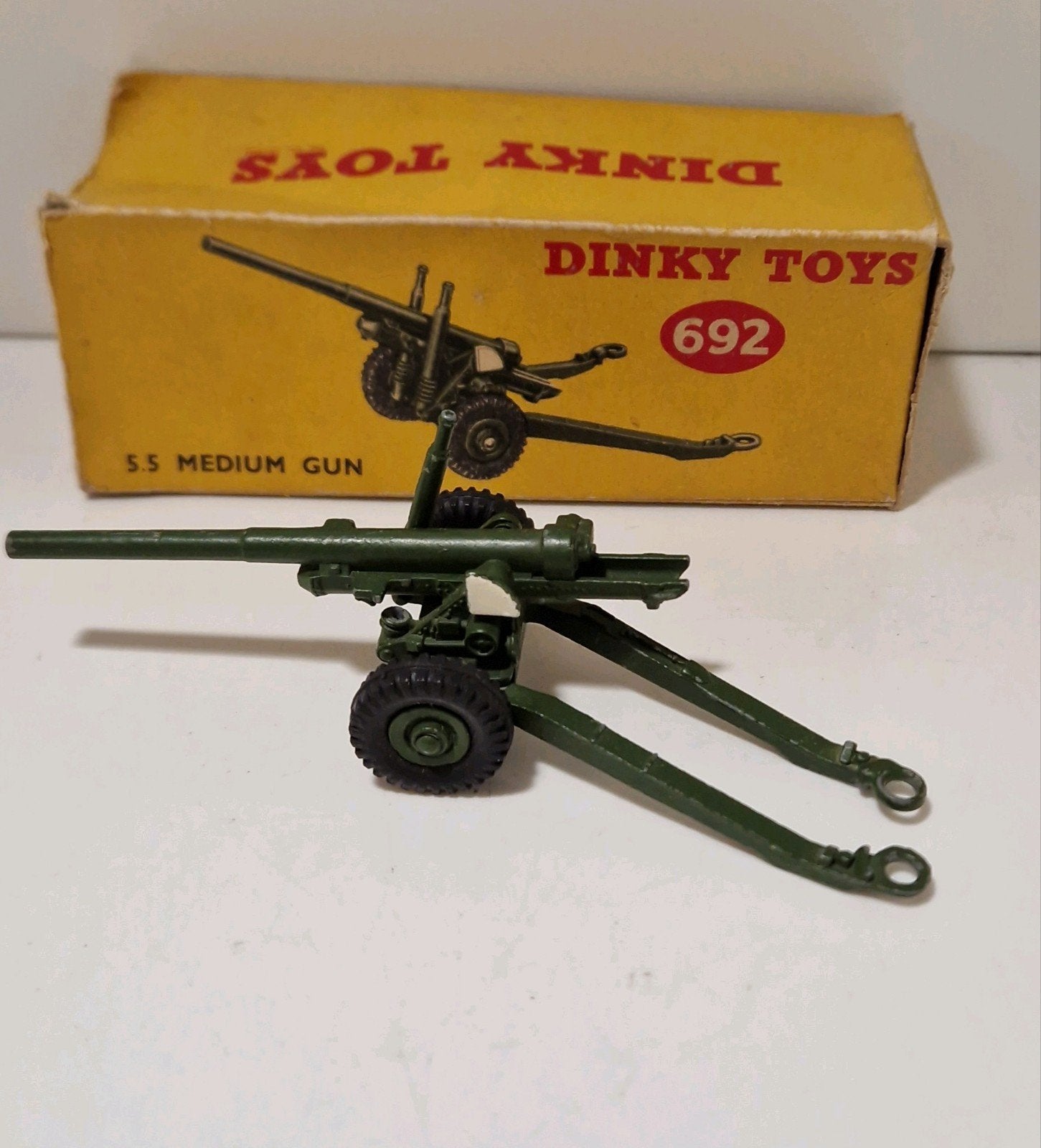 Dinky Toys medium gun 692, Ophalen of Verzenden