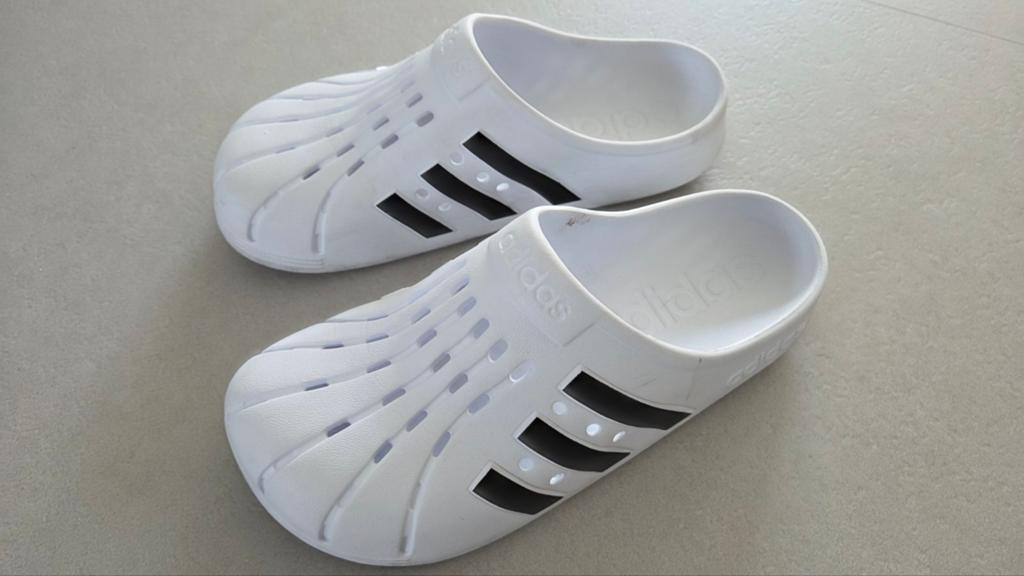 Adidas crocs klop clog valt als 39, Kleding | Dames, Schoenen, Ophalen, Gedragen, Sneakers of Gympen