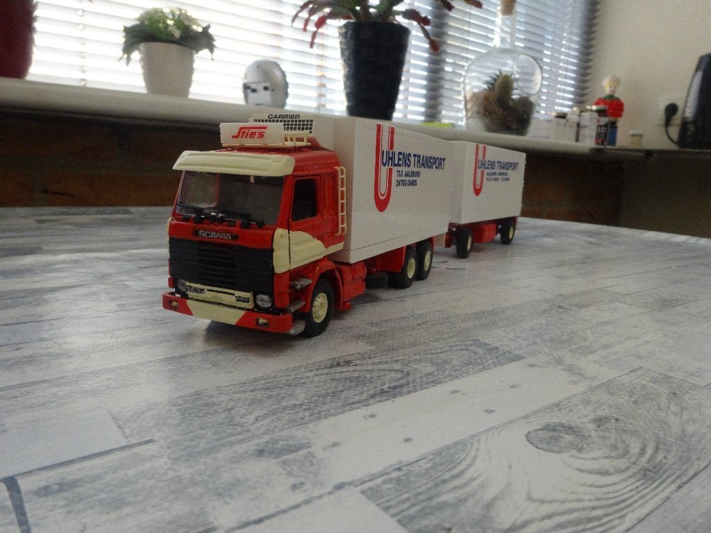 Tekno Scania 143m Uhlens Transport, Hobby en Vrije tijd, Ophalen of Verzenden, Zo goed als nieuw, Bus of Vrachtwagen, Tekno