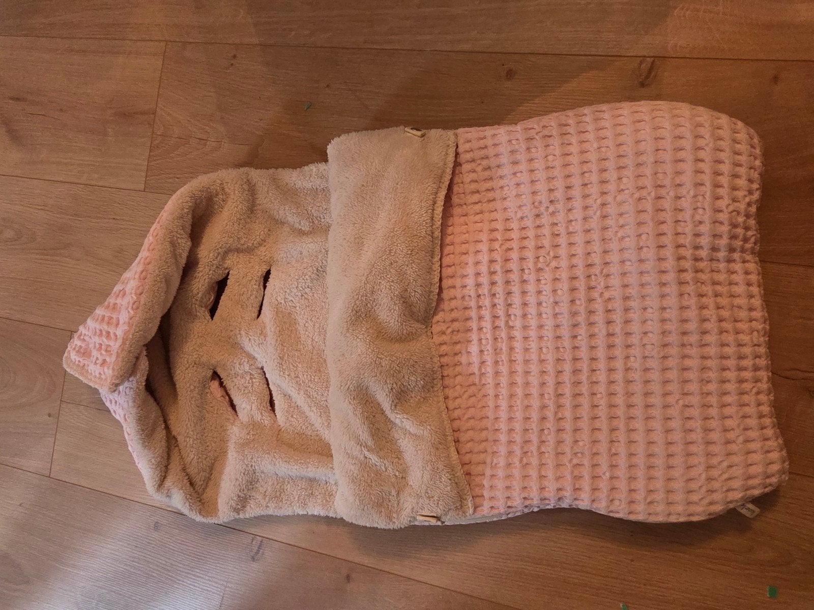 Koeka voetenzak voor Maxi-Cosi roze wafelstof, Ophalen of Verzenden, Zo goed als nieuw, Maxi-Cosi