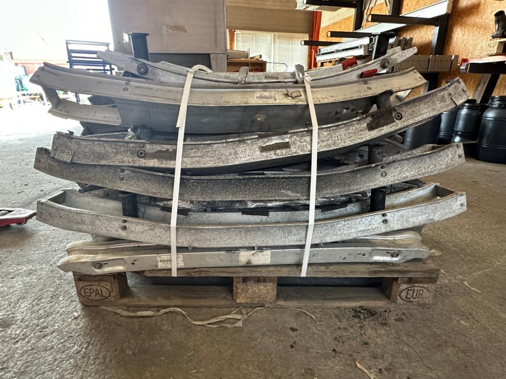 Porsche bumper balken 19 stuks 996 997 964, Auto-onderdelen, Ophalen, Gebruikt, Porsche, Bumper
