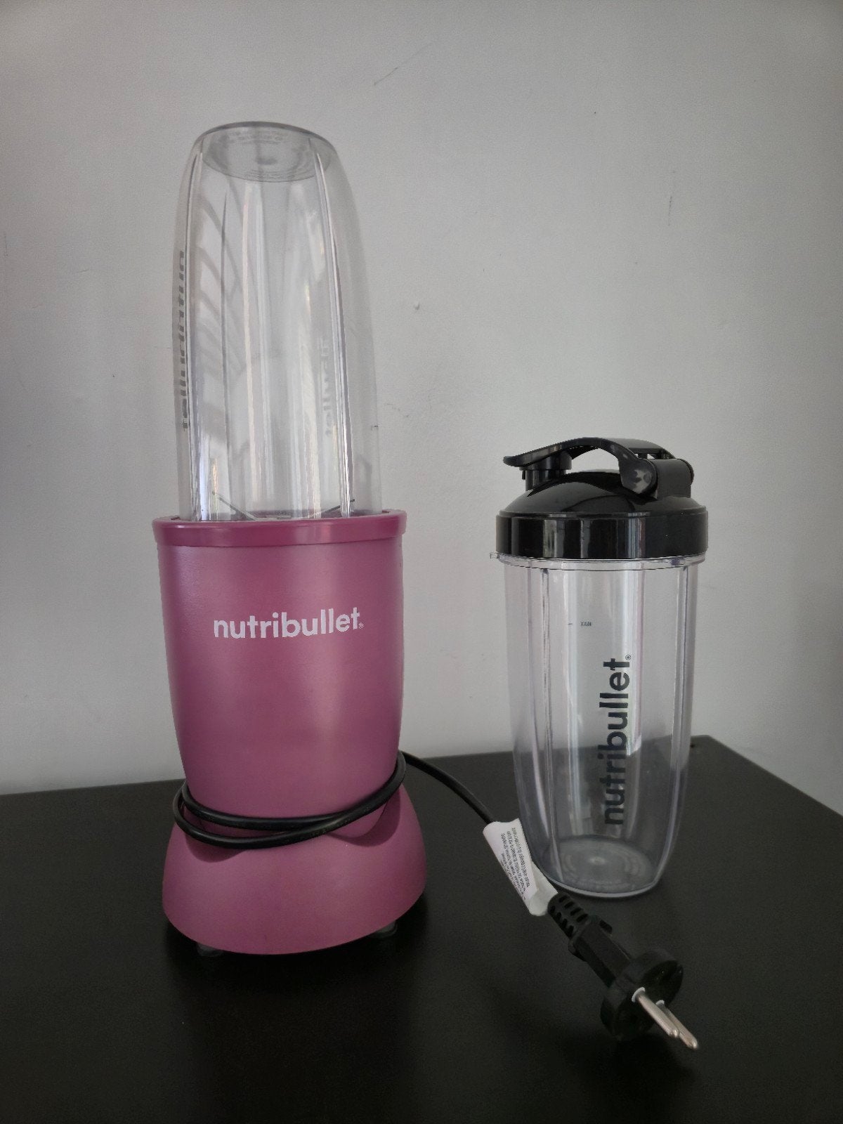 Nutribullet met extra beker - Zo goed als nieuw, Ophalen of Verzenden, Zo goed als nieuw, Blender to go