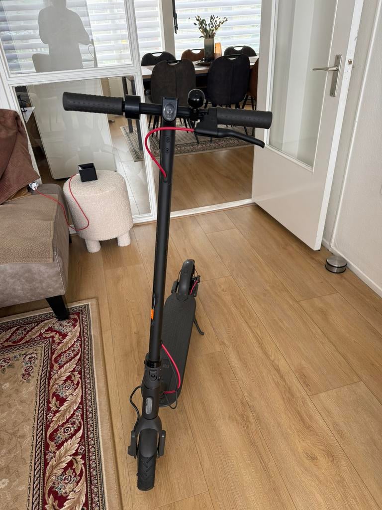 Electrice Scooter zo gied als niuwe, Fietsen en Brommers, Steps, Zo goed als nieuw, Elektrische step (E-scooter), Ophalen of Verzenden