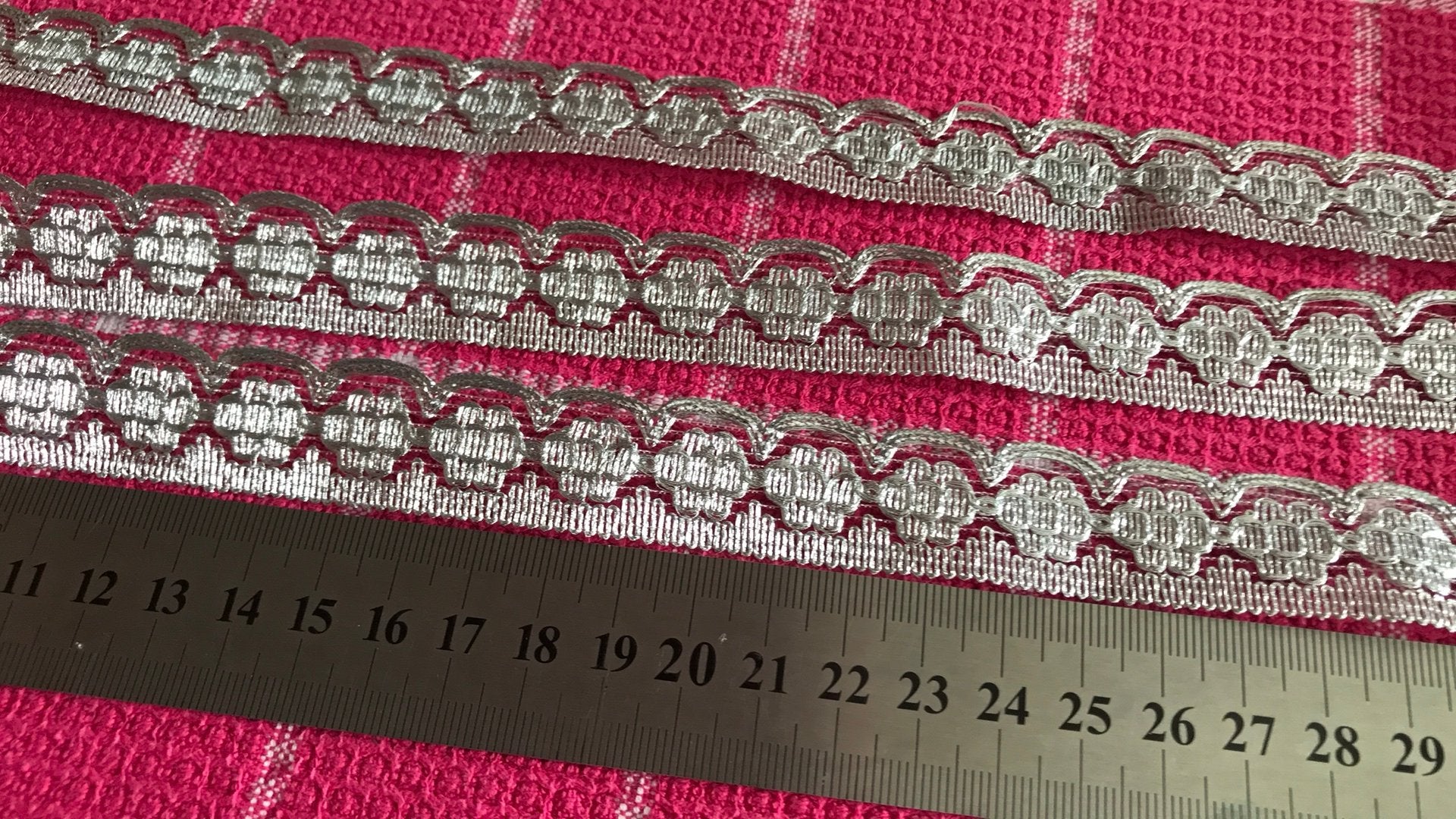 Zilverkleurig bling bling band 3x1.5 m van 2 cm breed  (ee), Ophalen of Verzenden, Nieuw, Kant