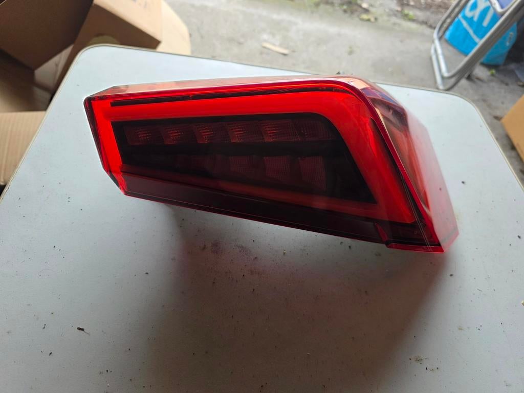 Seat Cupra Born Rechts achterlicht 2021, Ophalen of Verzenden, Gebruikt, Seat