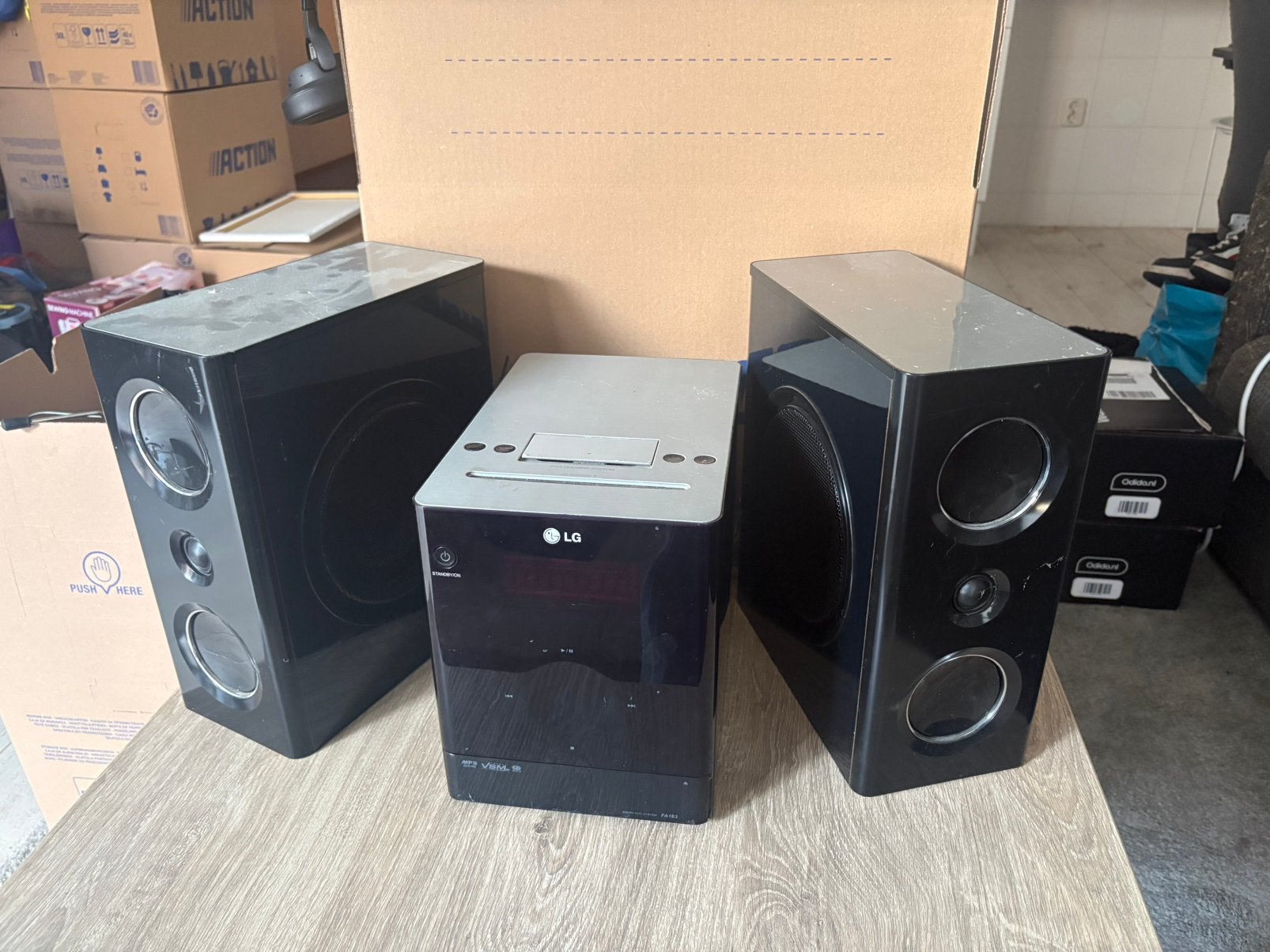 compact LG stereo/micro hi-fi system, Ophalen, Gebruikt, Overige merken