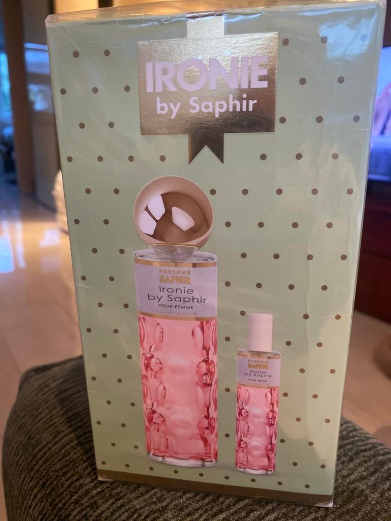 Ironie by Saphir Pour Femme parfumset, Sieraden, Tassen en Uiterlijk, Uiterlijk | Parfum, Ophalen of Verzenden, Nieuw