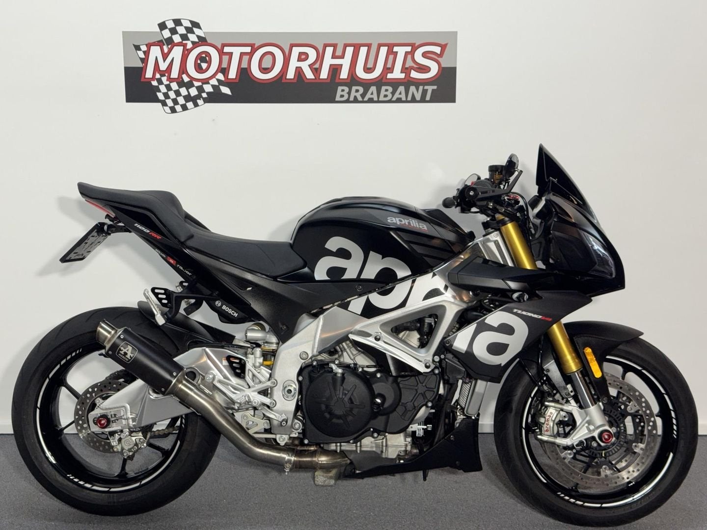 APRILIA TUONO V4 1100 RR (bj 2020), Motoren, Motoren | Aprilia, 1077 cc, 4 cilinders, Bedrijf, Onbekend