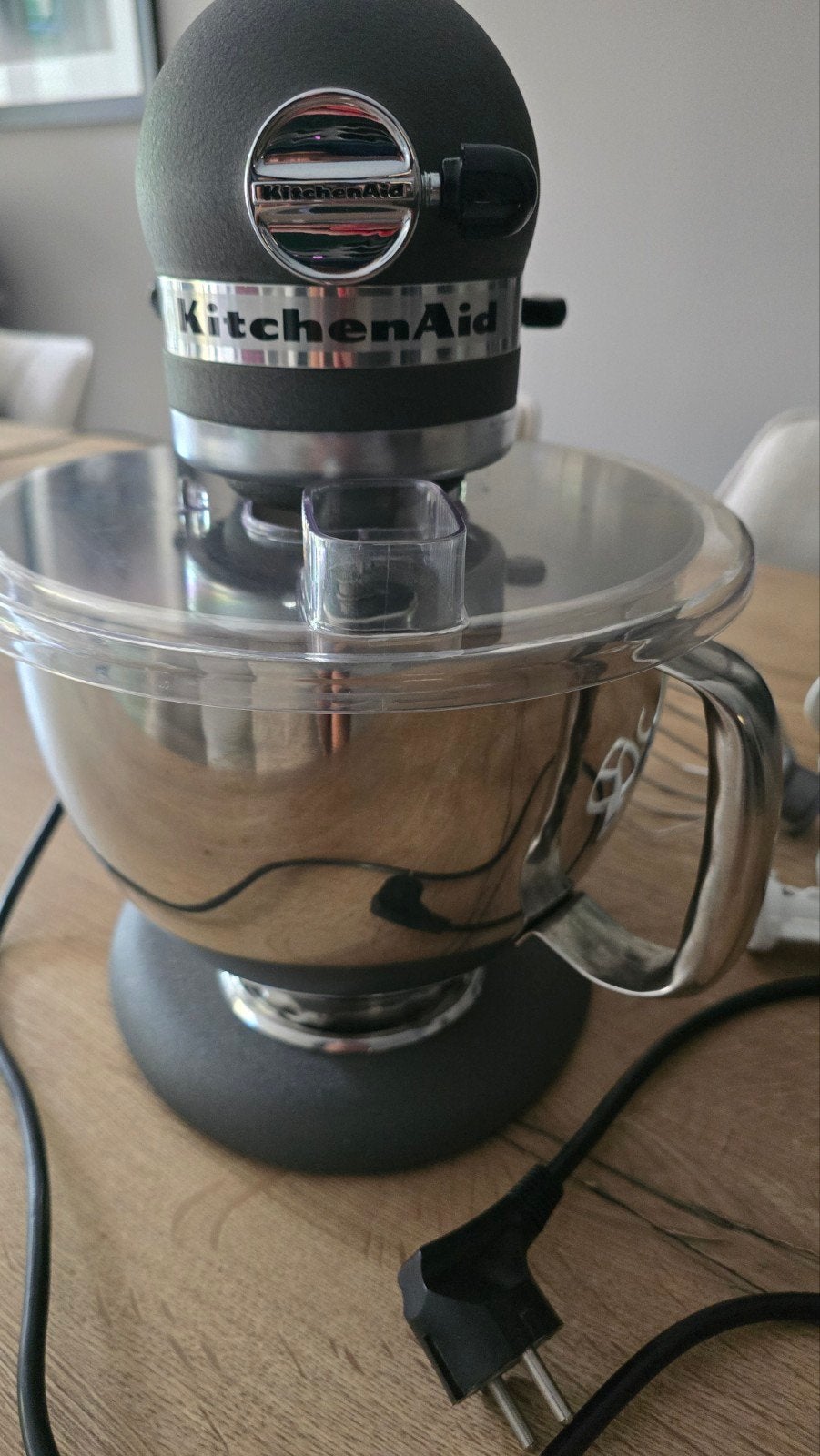 Kitchenaid Artisan 5KSM150, 4 liter of meer, Ophalen, Zo goed als nieuw, 3 snelheden of meer