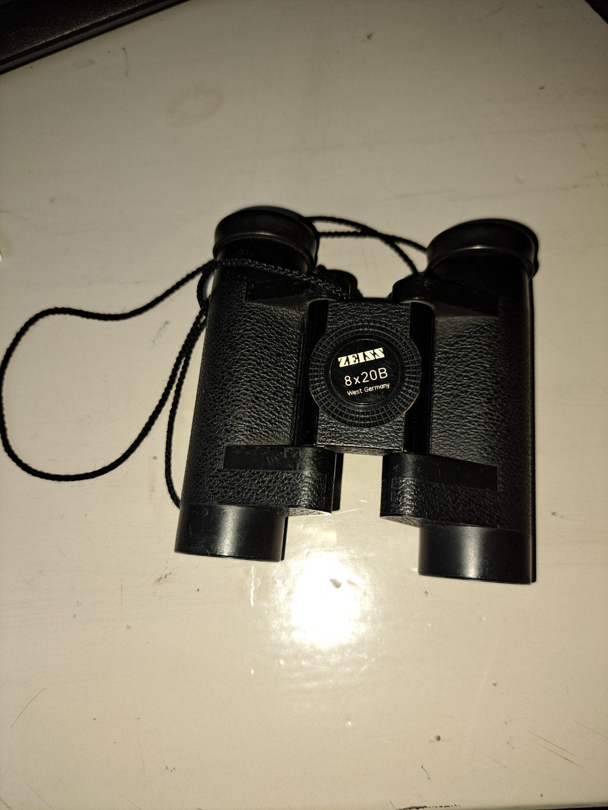 Zeiss 8x20B Compacte Verrekijker Topkwaliteit voor onderweg, Ophalen of Verzenden, 8 tot 12x, Dakkant (recht)