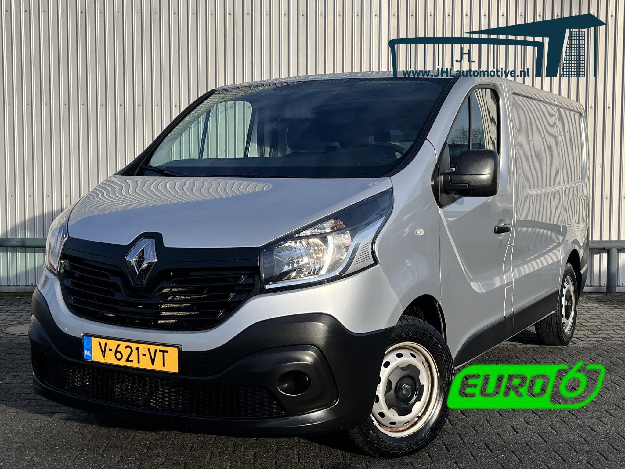 Renault Trafic 1.6 dCi T27 L1H1 Comfort*CRUISE*A/C*HAAK*TEL*, Voorwielaandrijving, Gebruikt, Euro 6, 2000 kg