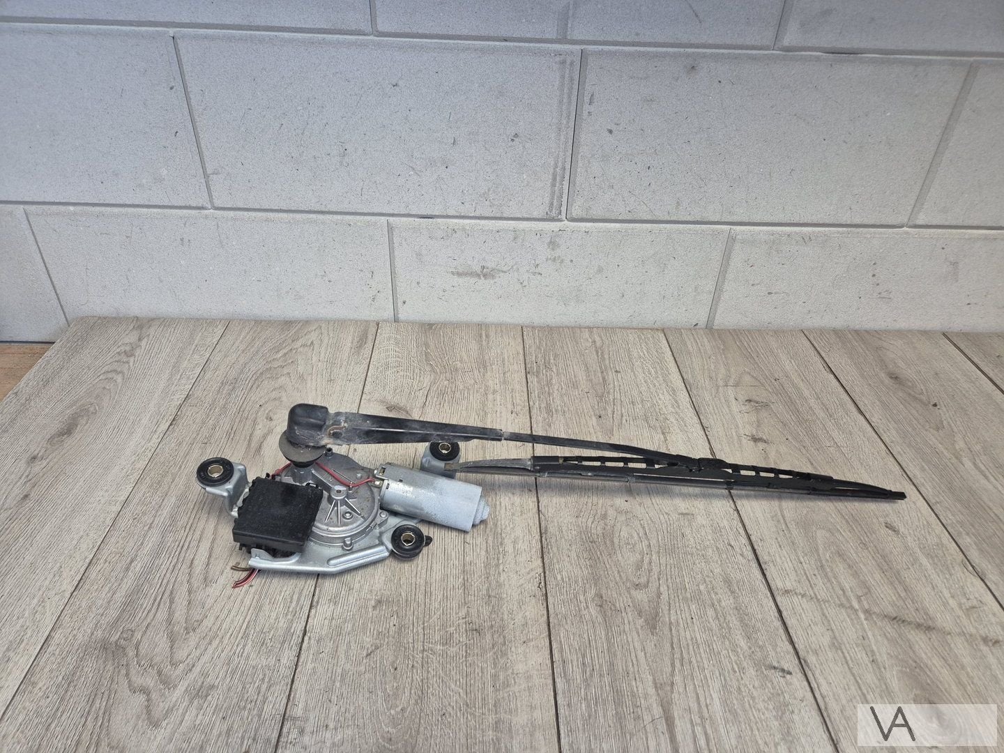 Ruitenwisser motor ACHTER van Range Rover 2001 - 2009 €200, -, -, Ophalen of Verzenden, -