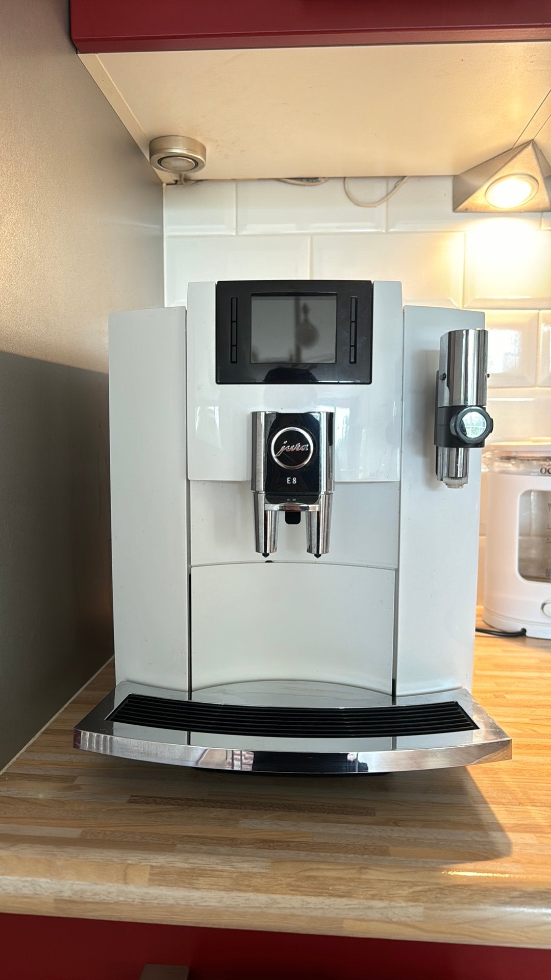JURA E8, Ophalen, Zo goed als nieuw, Koffiemachine
