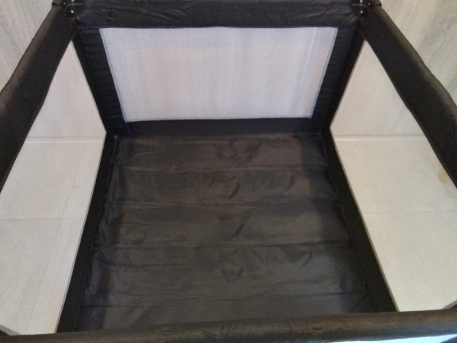 kinderbox 105 x105 cm opvouwbaar, Ophalen, Gebruikt