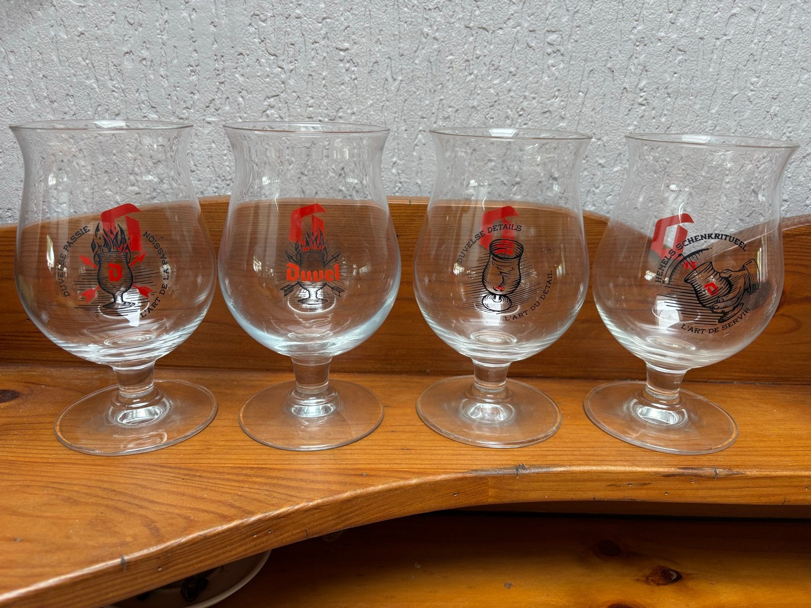 Set van 4 Duvel bierglazen - L'Art de la Passion, Ophalen, Zo goed als nieuw, Meerkleurig, Overige merken