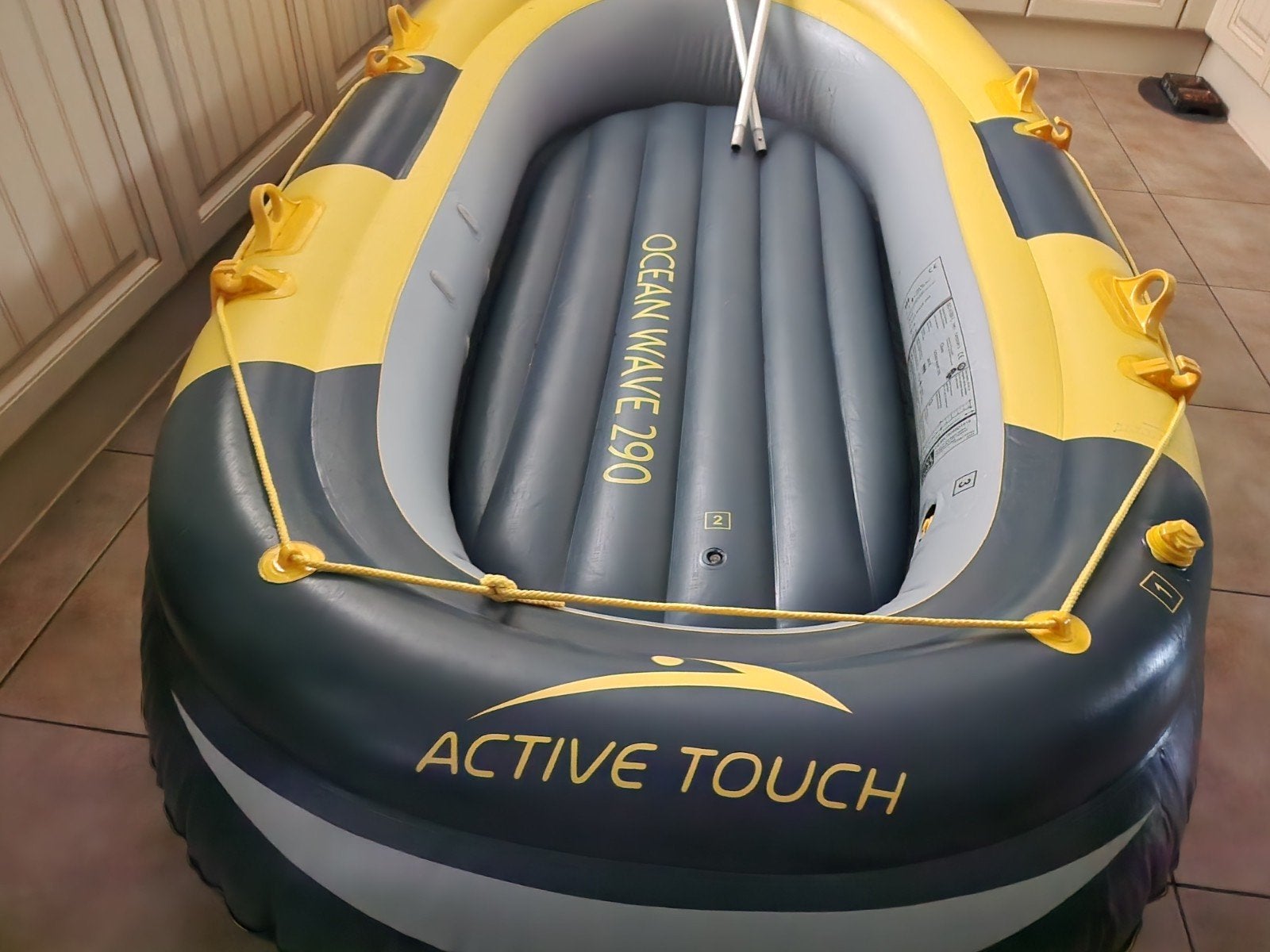 Opblaasboot Ocean Wave 290 met peddels - Zo goed als nieuw, Ophalen, Zo goed als nieuw