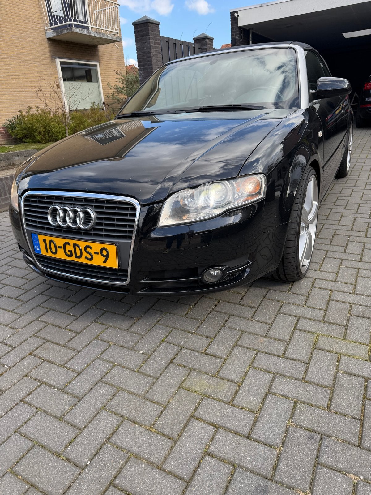 Audi A4 1.8 120KW Cabrio 2006 Zwart Pro Line, Auto's, Audi, Voorwielaandrijving, Zwart, 4 cilinders, Cabriolet