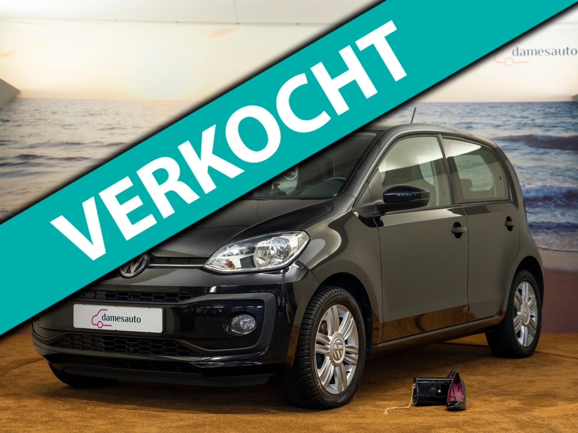 Volkswagen Up! 1.0 BMT high up! NAP, cruisecontrol, lm velge, Auto's, Voorwielaandrijving, Stof, 4 stoelen, Zwart