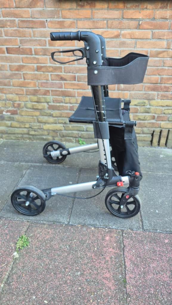 Lichtgewicht Rollator., Diversen, Rollators, Ophalen of Verzenden, Lichtgewicht