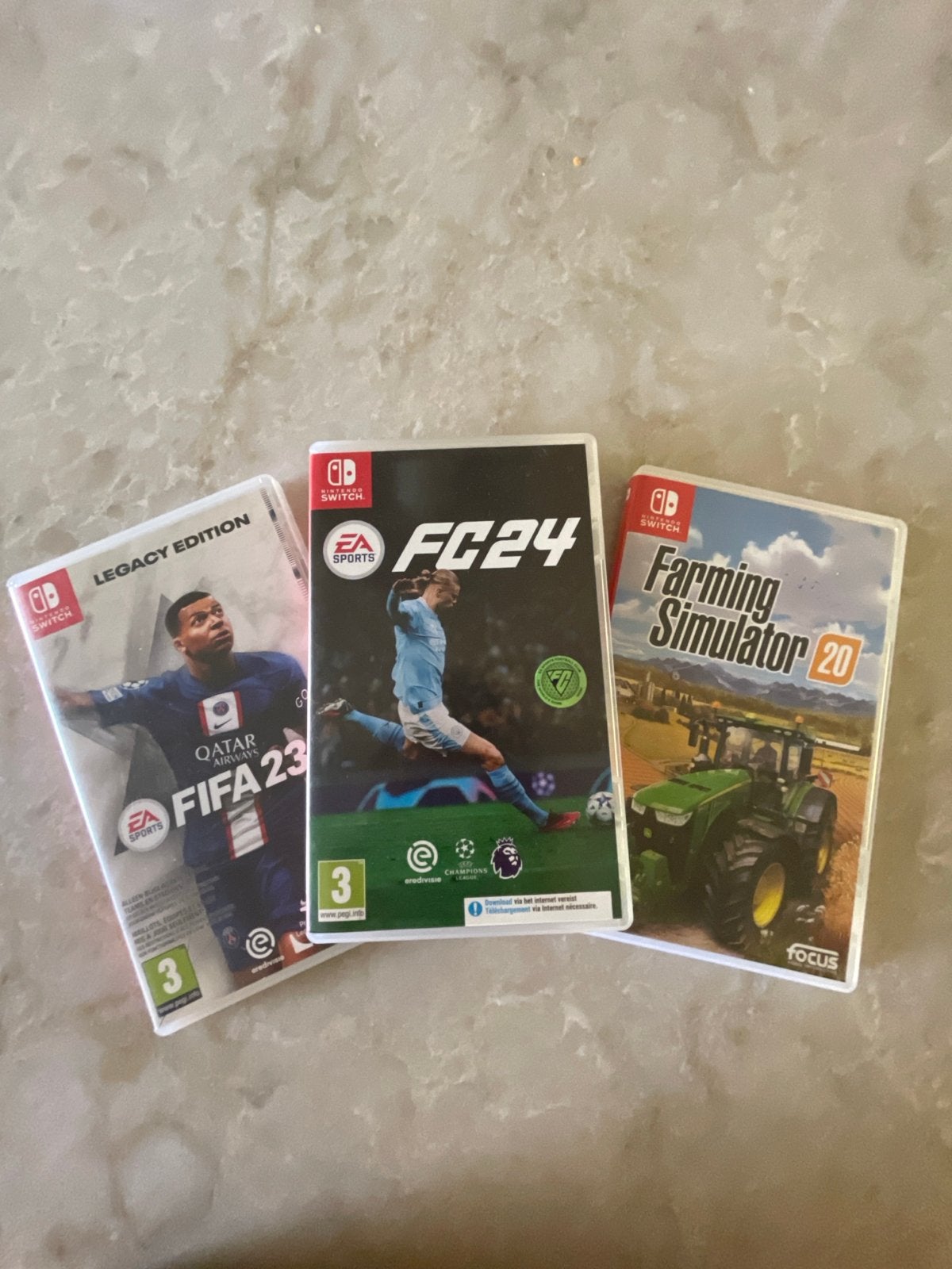 Nintendo Switch Games: FIFA 23, FC 24, Farming Simulator 20, 1 speler, Eén computer, Ophalen of Verzenden, Zo goed als nieuw
