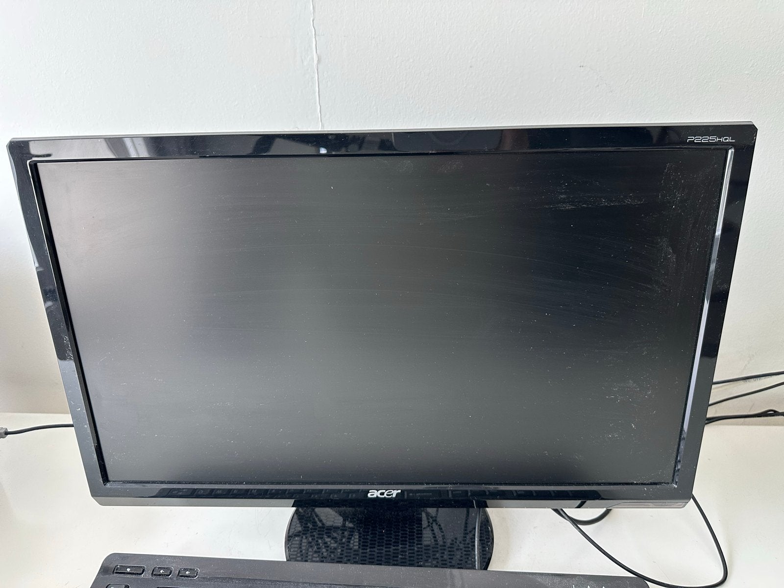 Acer P225HQL Monitor - Gebruikt, Ophalen, Gebruikt, Full HD, 60 Hz of minder