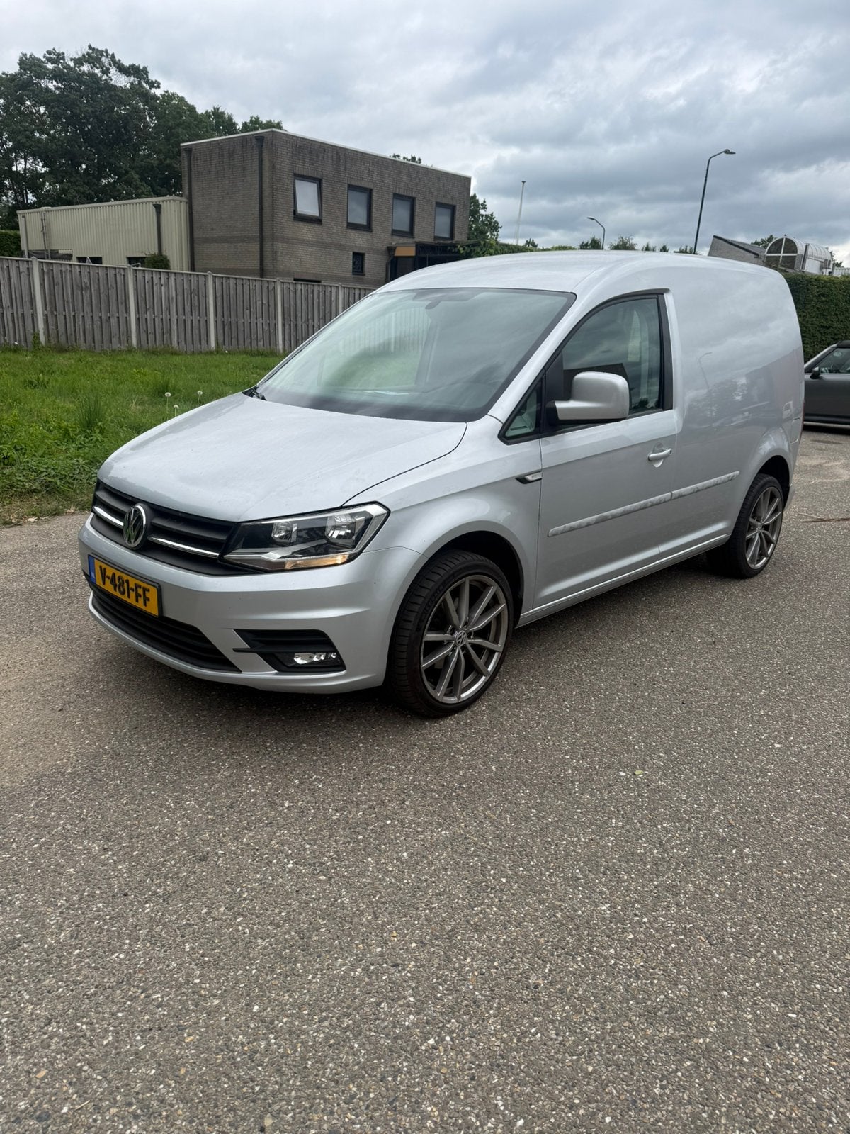 Volkswagen Caddy 2.0 TDI dsg 150pk 2017, Auto's, Automaat, Euro 6, 4 cilinders, 700 kg